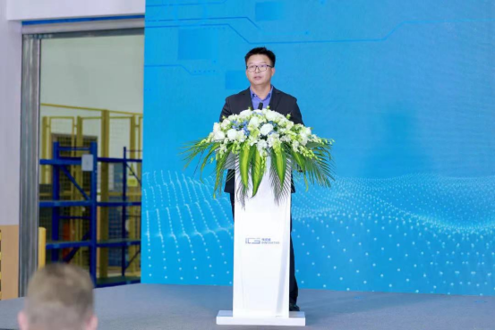 开云手机官方站入口-开云online(中国)科技有限公司创始人兼董事长、埃诺威副董事长康永
